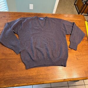 Pendleton Men's V-Neck Sweater - Dark Gray 100% pure virgin wool size large